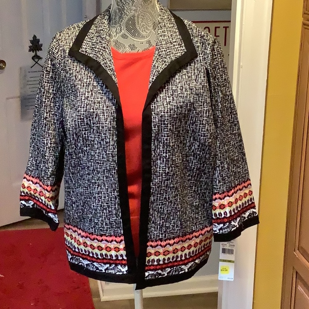 New Open Box Jacketthis Jacket Has Three - image 1